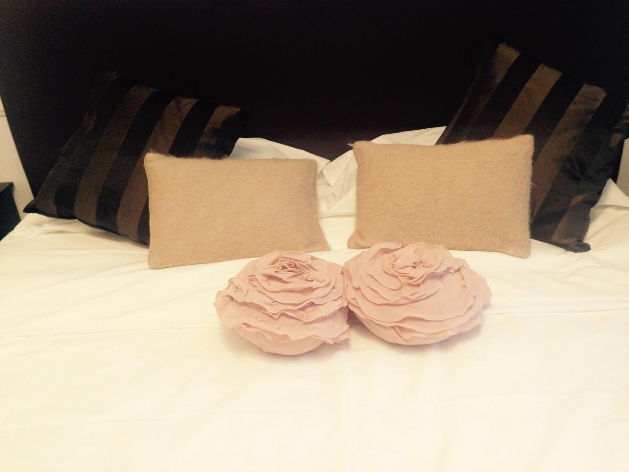 Casa Rosa Bed & Breakfast San Giuliano Milanese Cameră foto