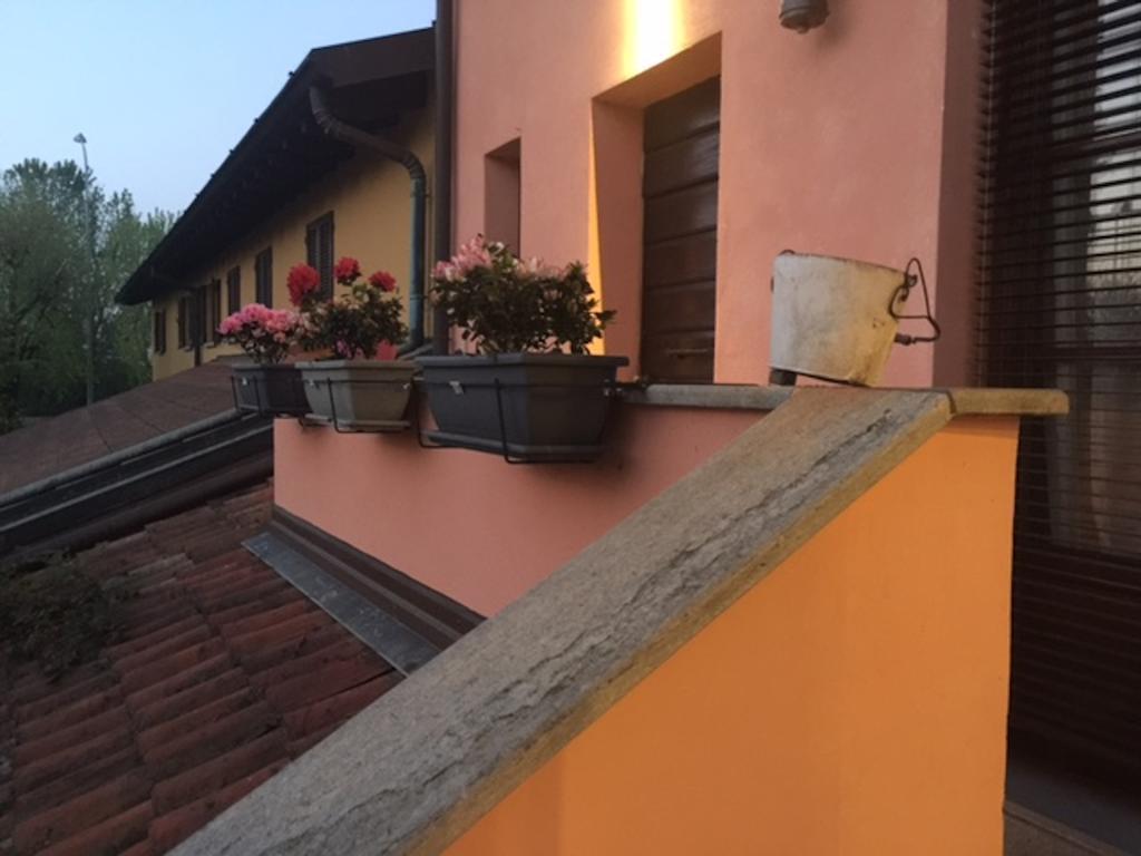 Casa Rosa Bed & Breakfast San Giuliano Milanese Exterior foto