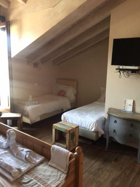 Casa Rosa Bed & Breakfast San Giuliano Milanese Exterior foto